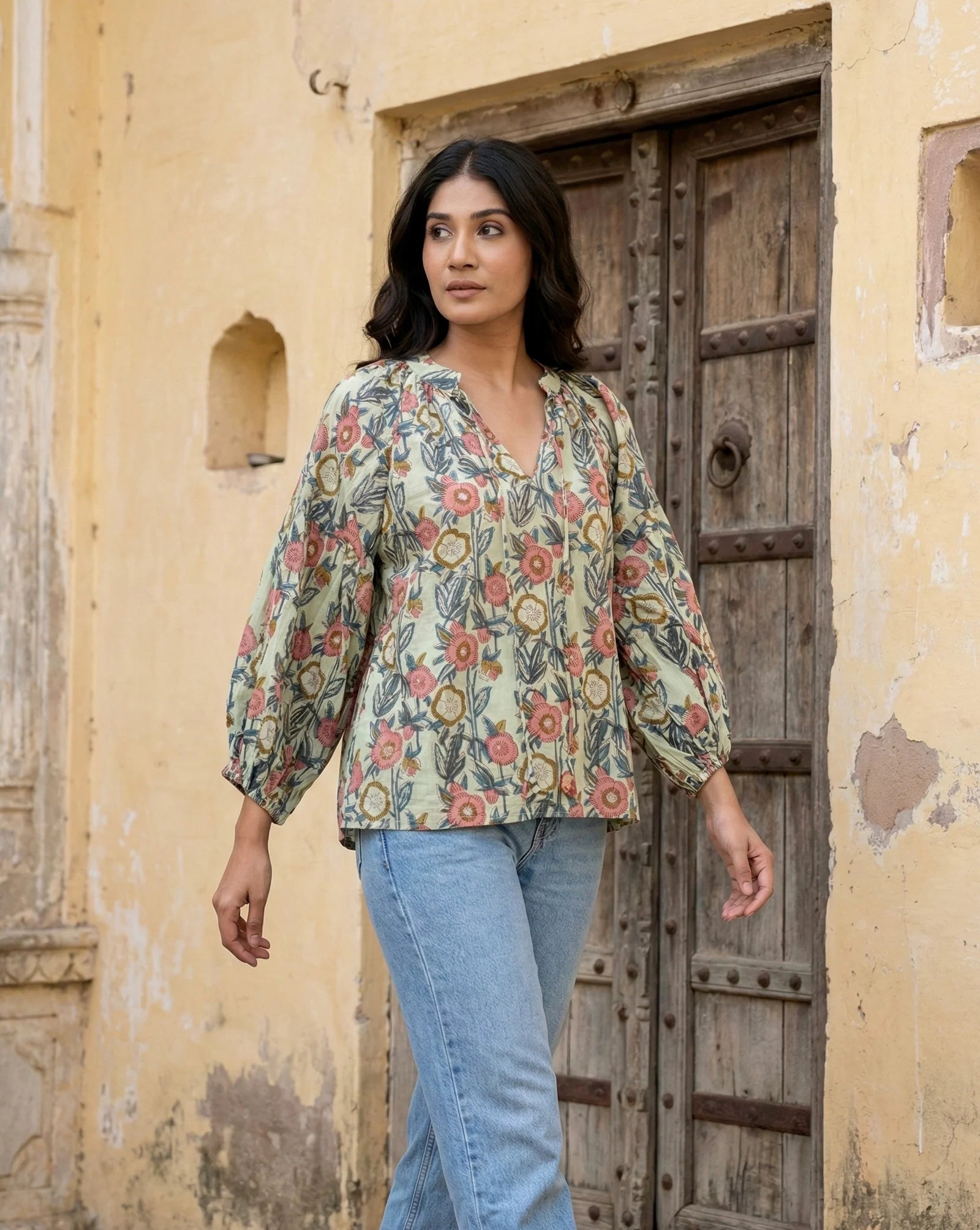Blooming Dales Top